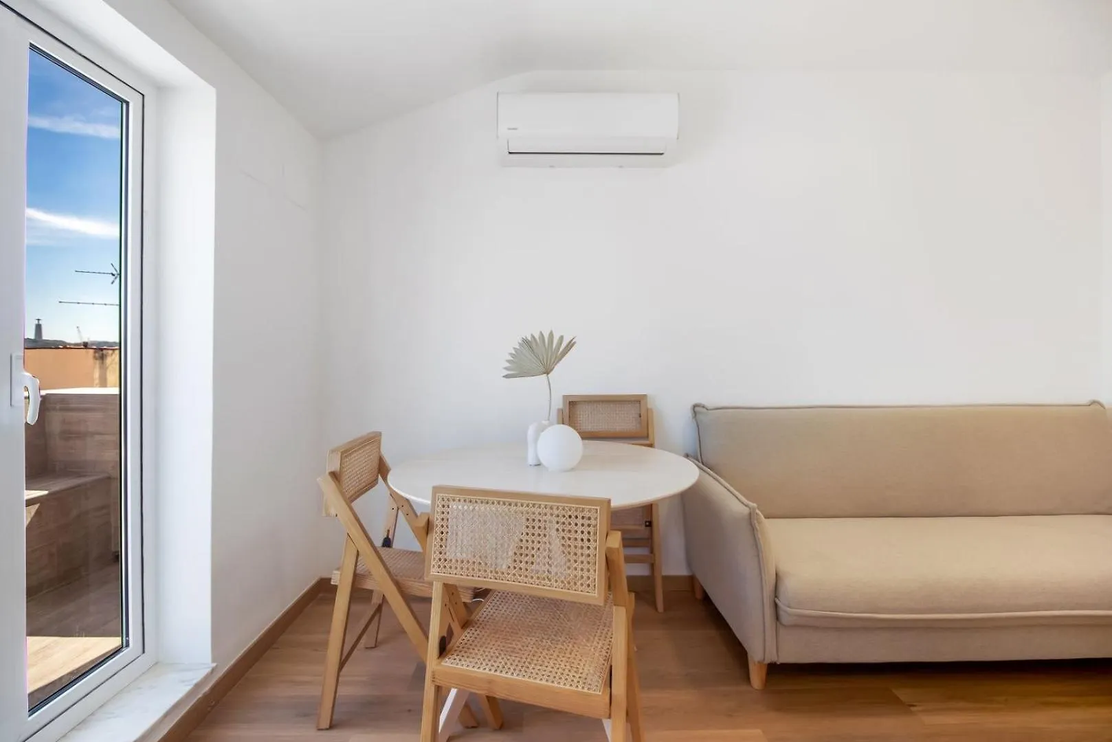 Apartment 2Br Terrace With Tagus View - Air-Conditioned | By Airnest Lisbon Portugal