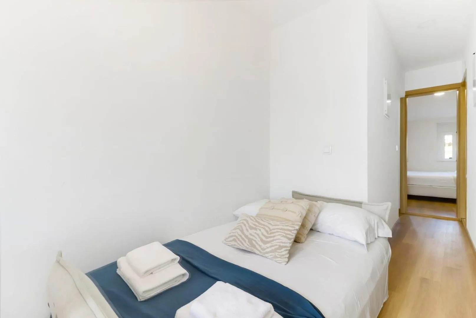 2Br Terrace With Tagus View - Air-Conditioned | By Airnest Lisbon 0*,  Portugal